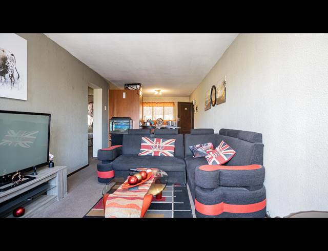 2 BEDROOM APARTMENT FOR SALE IN MONTCLAIR